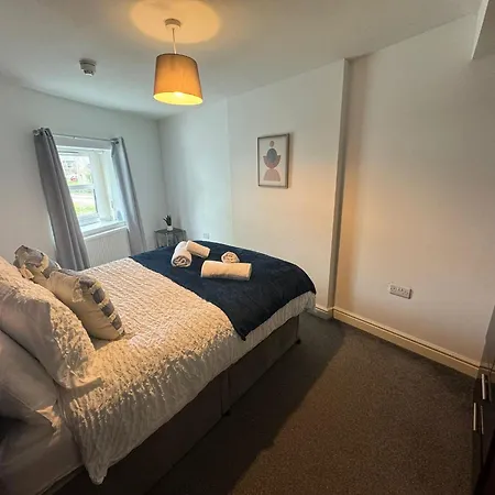 Woodman House- 7 Bed House * Egremont (Cumbria)