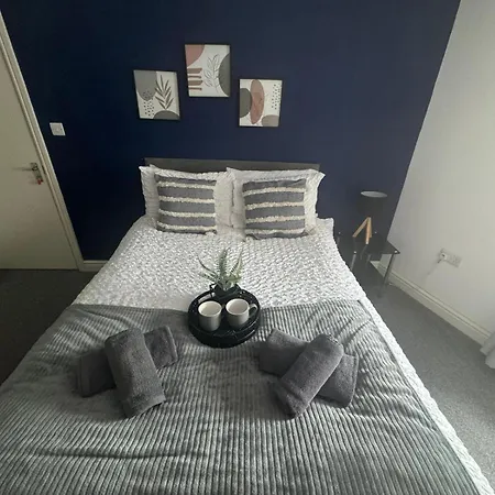 Appartement Woodman House- 7 Bedrooms - Sleeps 14