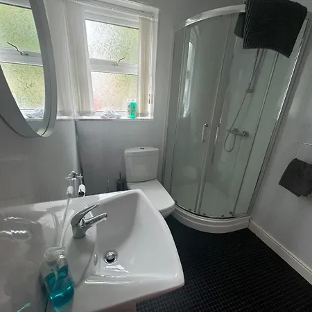 Woodman House- 7 Bedrooms - Sleeps 14 Appartement